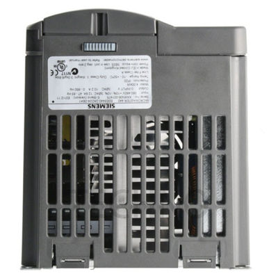 SIEMENS 6SE6440-2UC13-7AA1 Conversor de frequência variável IP20 programável