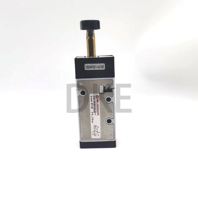 Válvula solenoide da série V61B313A-A212J Norgren V61-63 G1/4 NBR Selo de assento 500-4500 L/Min