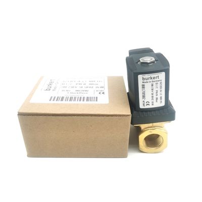 00126206 Válvula Solenoide Burkert 6014 D Normalmente aberta G1/4 2.5 Flow Hole AC24V 8W Corpo da válvula de latão