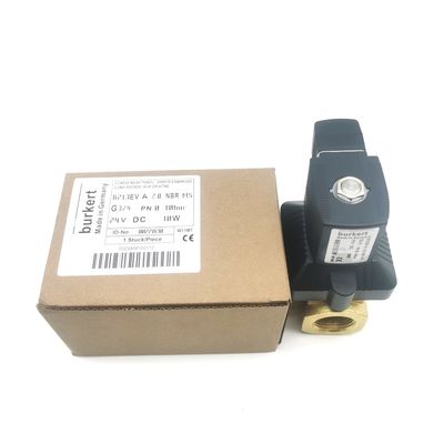 Válvula de controlo de solenoide Burkert 00125367 6014 C Conexão de placa inferior de acção directa normalmente fechada 2.0 Flow Hole DC24V 8W Corpo da válvula de latão 0~10bar