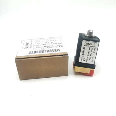 00295636 Valva eletromagnética Burkert G1/2 2/2 Normalmente aberta 12 Flow Hole FKM Corpo de válvula de latão AC220V 1-32bar