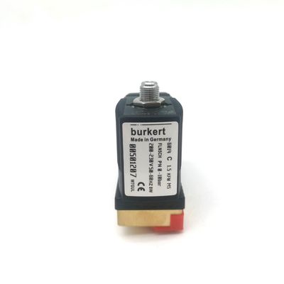 00134240 BURKERT 6013 Tipo de Ação Direta G1/8 polegada 2/2 Normalmente Fechado 2.5 Flow Hole FKM Corpo de válvula de latão selado 24VDC 8W 0~10bar