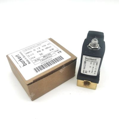 FKM Selo Solenoide G1/4 polegada G1/4 polegada 00125304 6013 Tipo Ação Direta 2/2 Normalmente Fechado 3.0 Flow Hole FKM Selo 220VAC 8W 0~10bar Corpo da válvula de latão