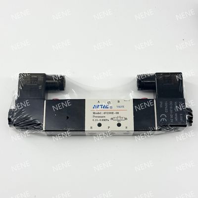 Valva solenoide 4V330C-08 AIRTAC para ar 0,15 a 0,8 MPa 21 a 114 Psi Ar fluido