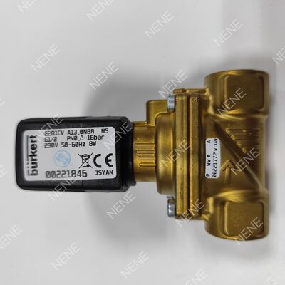 Válvula solenóide com corpo em latão BURKERT Tipo 6281 00221871 G1/2 2/2 vias Normalmente Fechada Vedação FKM Orifício 13.0 DC24V 8W 0.2-16bar 0 a +120°C