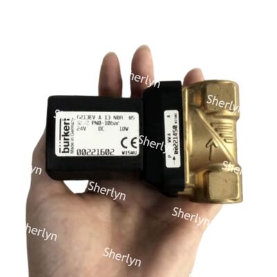 Válvula solenóide de latão selada FKM de 1,5 W de potência ultrabaixa G1 1/4 ″ 25 mm Burkert 00221888 24 V DC 2/2 NC 0-120 ° C Servo-assistida