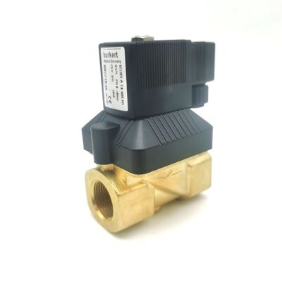 Válvula solenóide genuína Burkert tipo 6213 00221621 AC220V 8W, G3/4 2/2 vias válvula de latão normalmente fechada, vedação NBR de 13 orifícios de fluxo, -10 ~ 80 ° C 0-10 bar controle médio