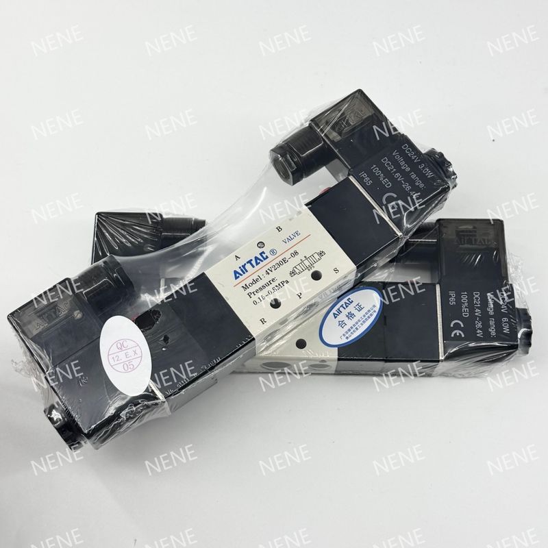 Valva solenoide 4V330C-08 AIRTAC para ar 0,15 a 0,8 MPa 21 a 114 Psi Ar fluido