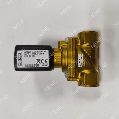 AC24V válvula solenoide BURKERT Tipo 6281 00221872 G1/2 2/2 Corpo de válvula de latão normalmente fechado FKM Selo 13.0 Orifício 8W 0.2-16bar 0 a +120°C
