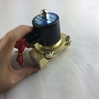 Válvula de água com plugue Viton DN50 UW-40 Válvula eletromagnética Válvula de água Válvula solenoide de duas vias